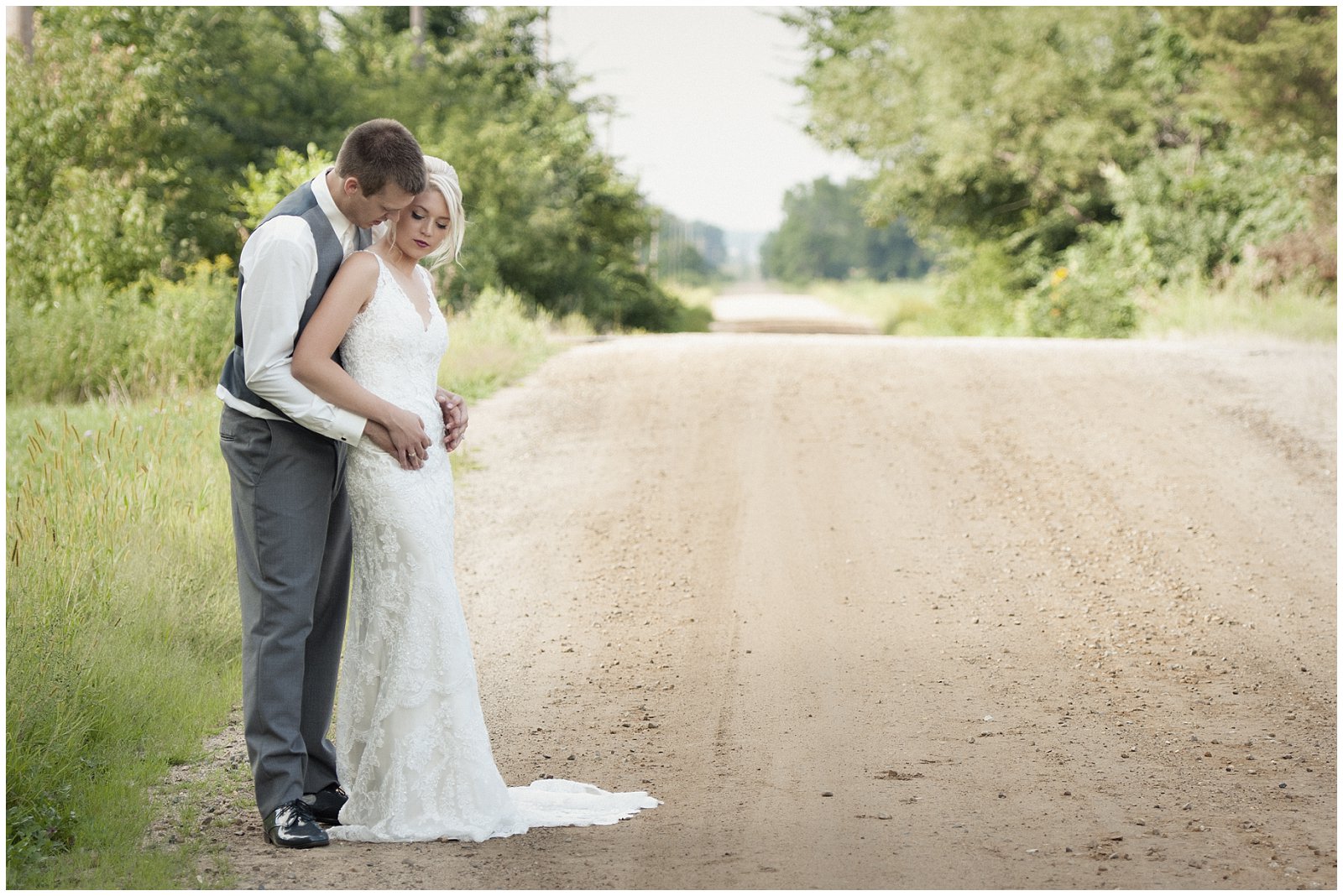 13_B2Photography-Lakeville-Wedding
